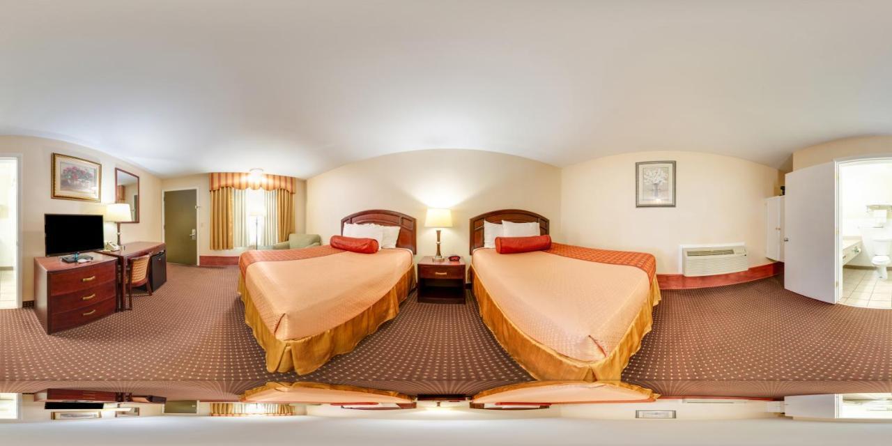 Rodeway Inn Weedsport Exterior foto